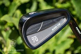 Sub70 639 CB Irons black - Inhousegolf.se