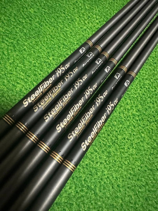 Inhousegolf.se Aerotech Private Reserve Wedge shaft with sleek black finish for golf club customization and performance.